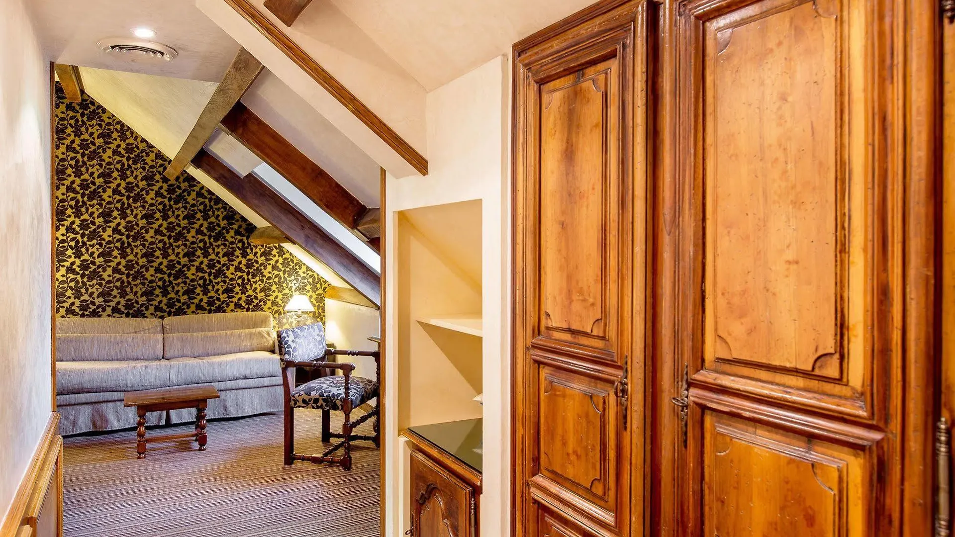 Left Bank Saint Germain Hotel 3*